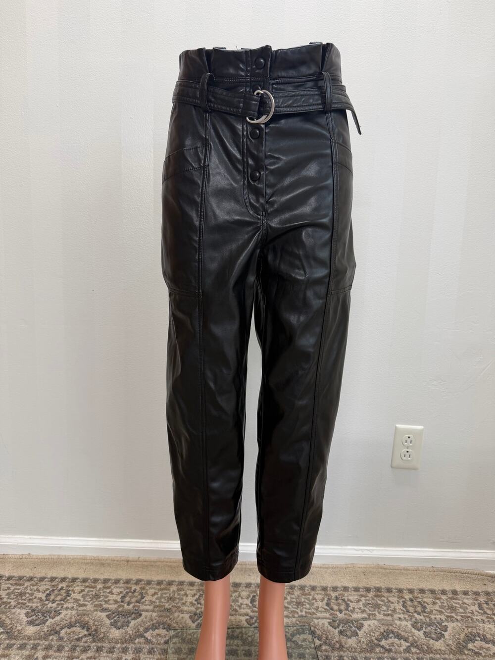 House of Harlow 1960 Black Faux Leather Paperbag Waist Belted Pants Sz 4